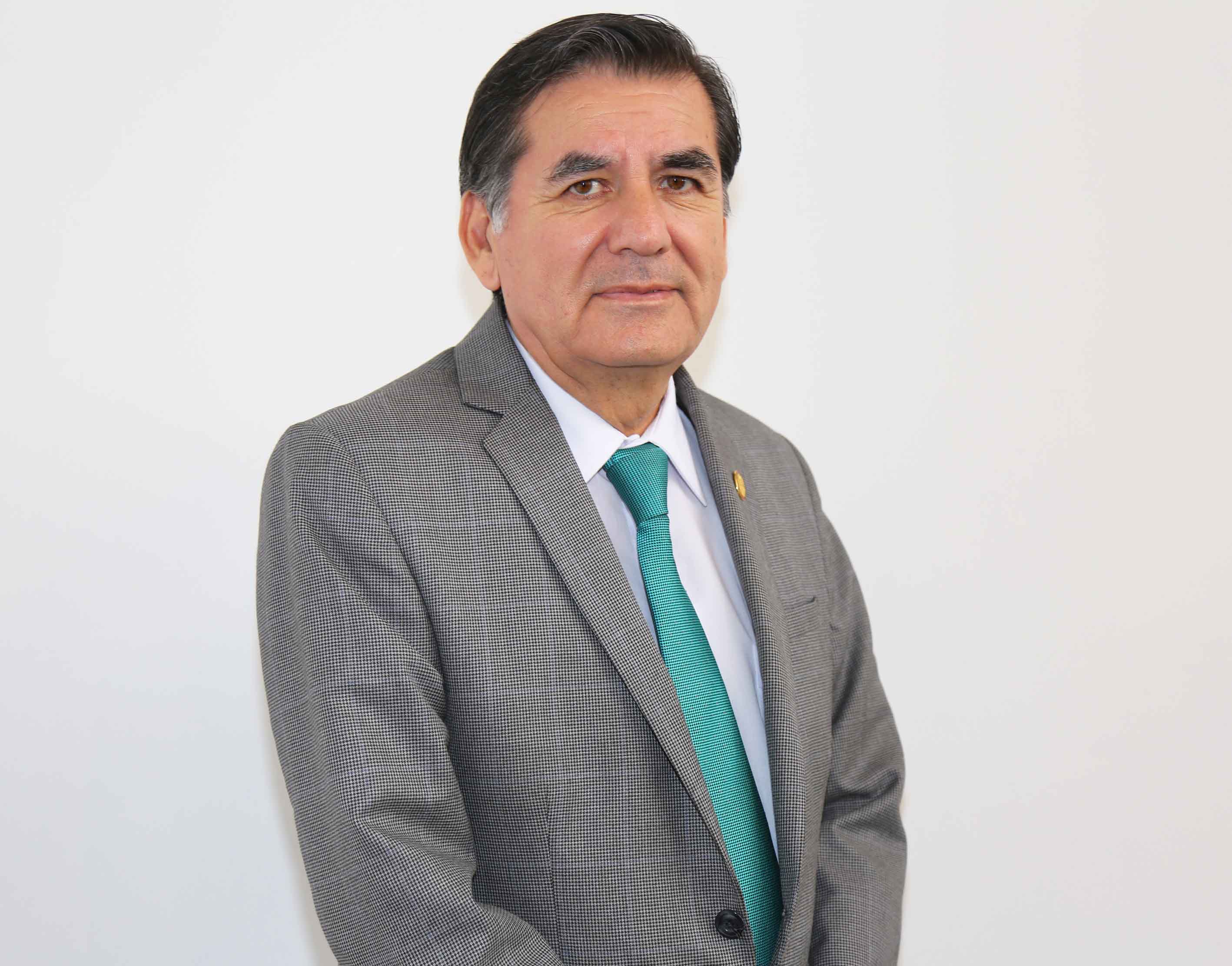 Dr. Walter Estrada