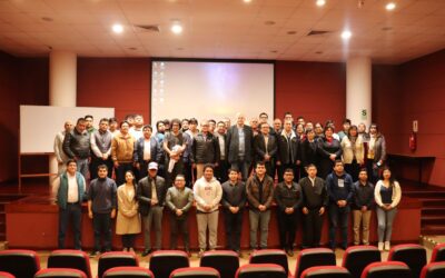 UNI clausura primer curso de Electroquímica de baterías de litio y celdas de hidrógeno